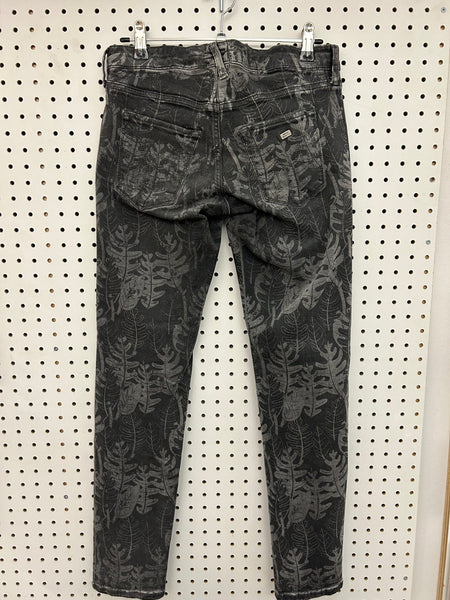 Leaf Patterned Skinny Jeans