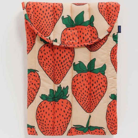 Baggu Puffy Laptop Sleeve 16 Strawberry Baggu